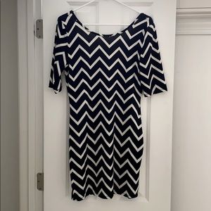 Blank and white scoop back dress